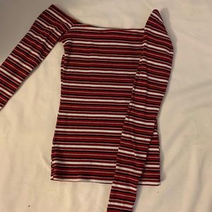 Off the Shoulder Long sleeve